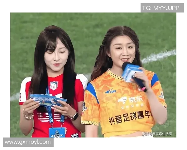 足球巨星激情对决娱乐明星跨界碰撞引爆全场热血狂欢盛宴