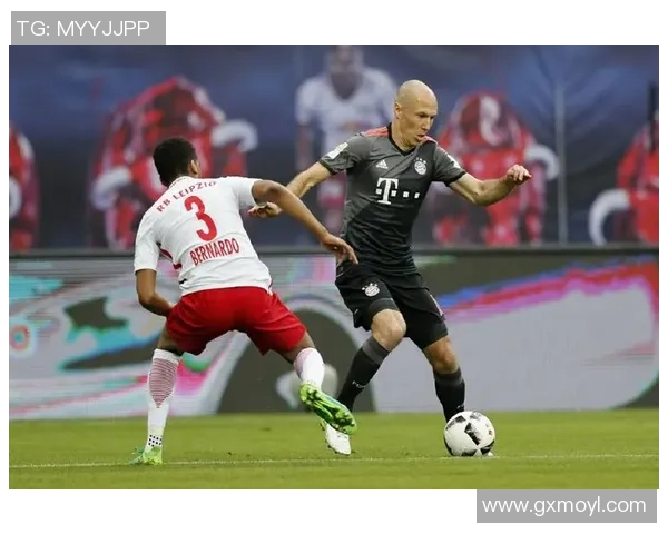 足球球星退役后复出的奇迹时刻与背后故事揭秘